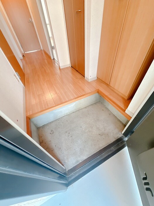 物件内観写真19　(玄関)