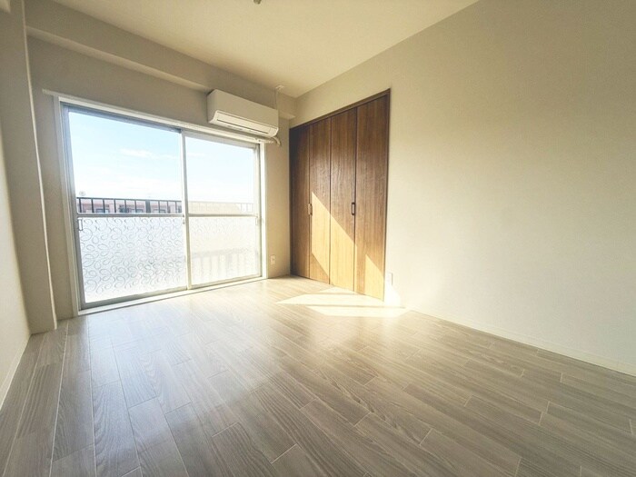 物件内観写真15　(居室)