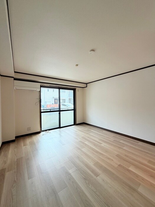 物件内観写真20　(居室)