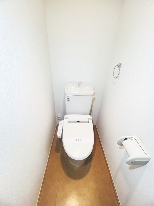 物件内観写真10　(トイレ)