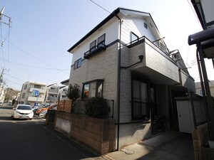 田奈町貸家外観写真