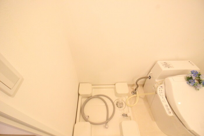 物件内観写真14　(洗濯機置場)