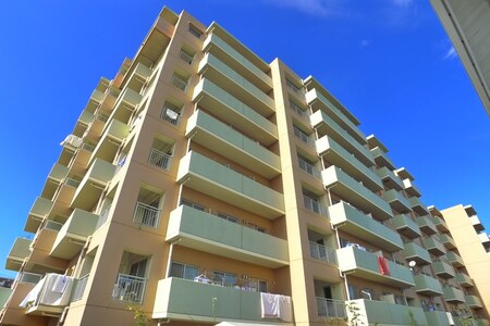 グロ－バルガ－デンシティＡ外観写真