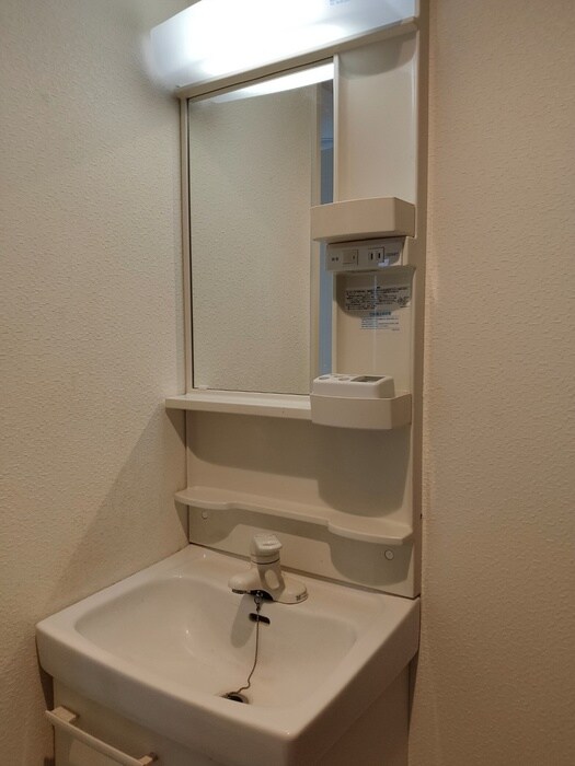 物件内観写真12　(洗面)