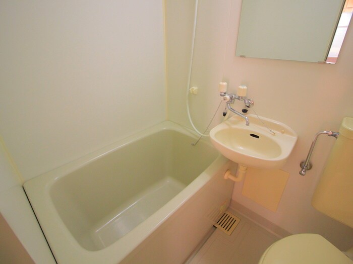 物件内観写真12　(バス／シャワールーム等)