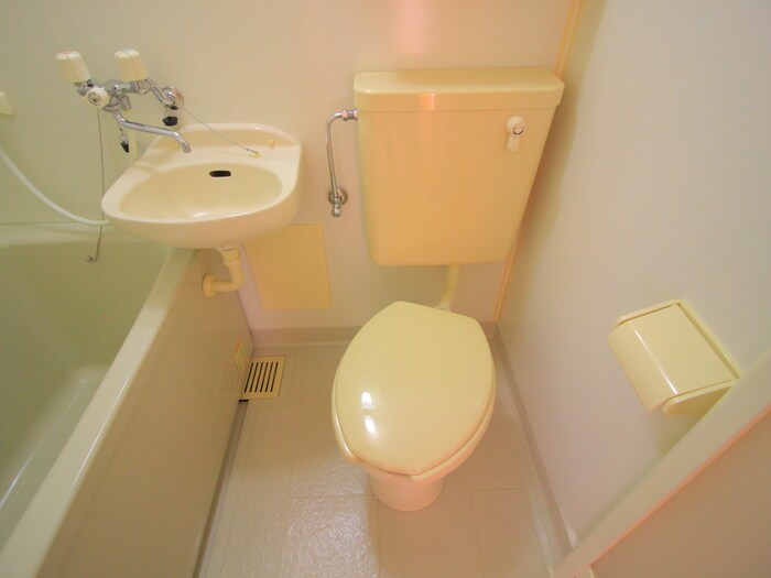 物件内観写真13　(トイレ)