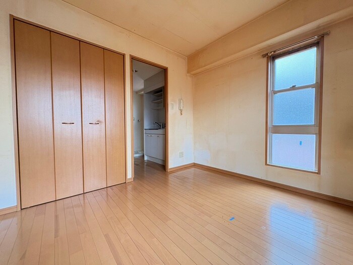 物件内観写真9　(居室)