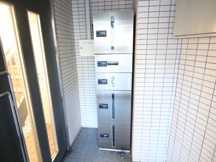 物件外観写真4　(建物設備)