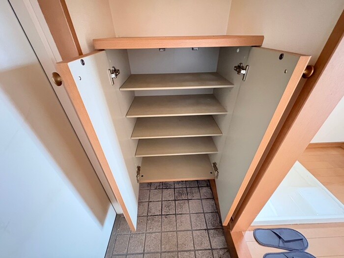 物件内観写真20　(靴箱)