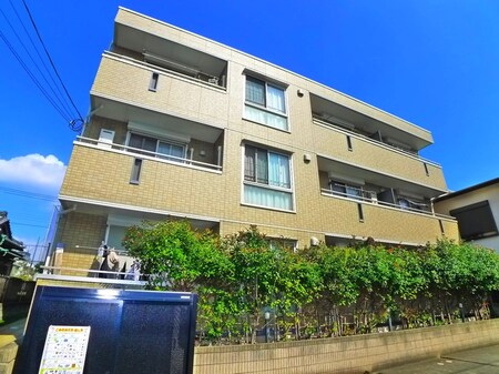 メゾン．ド．ラパン外観写真