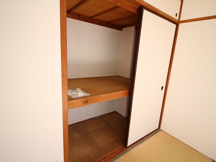 物件内観写真8　(収納)