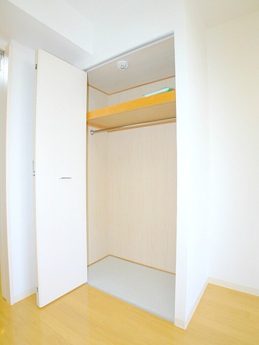 物件内観写真11　(収納)