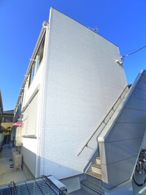 ワンダースペースの外観写真