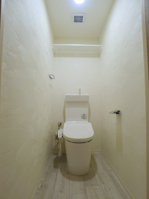 物件内観写真15　(トイレ)