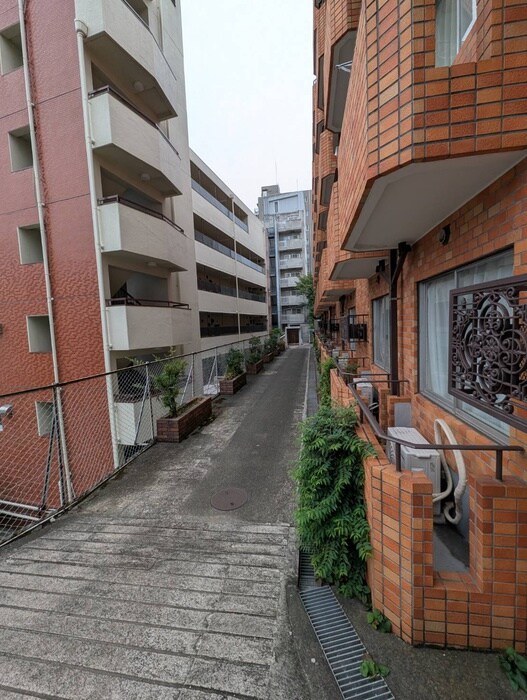 物件外観写真3　(周辺環境)