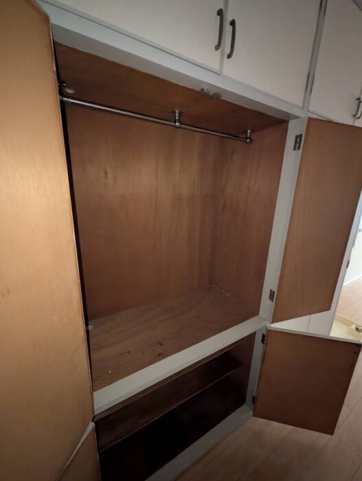 物件内観写真13　(収納)