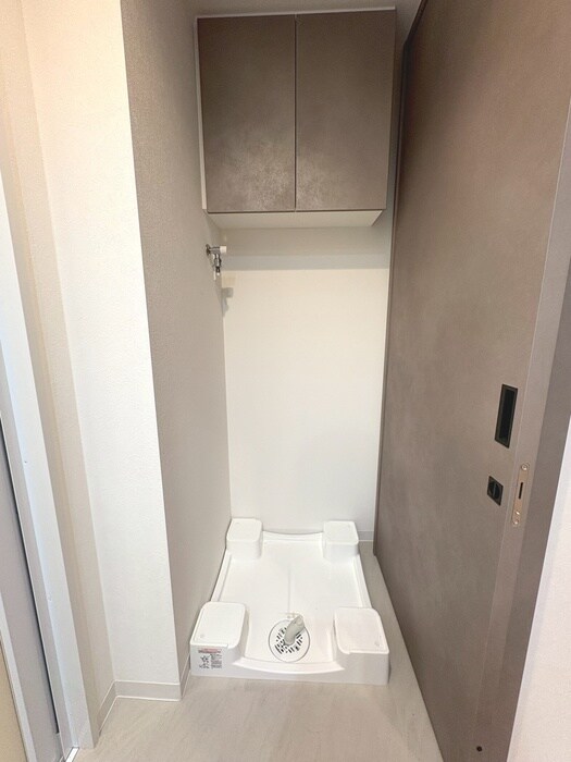 物件内観写真13　(洗濯機置場)