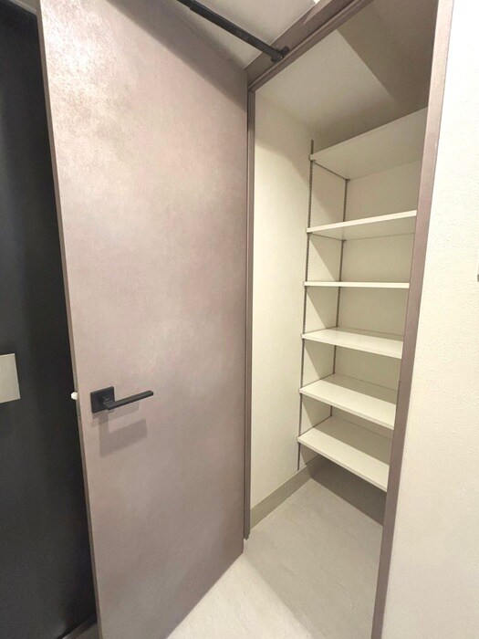 物件内観写真18　(靴箱)