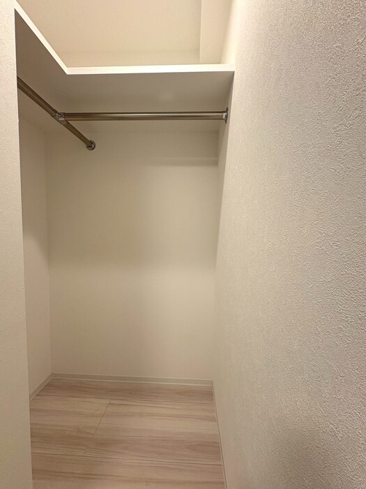 物件内観写真18　(収納)