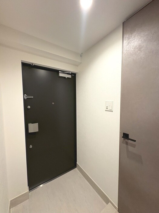 物件内観写真21　(玄関)