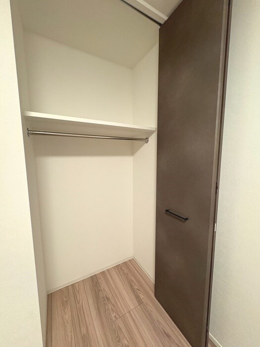 物件内観写真22　(収納)