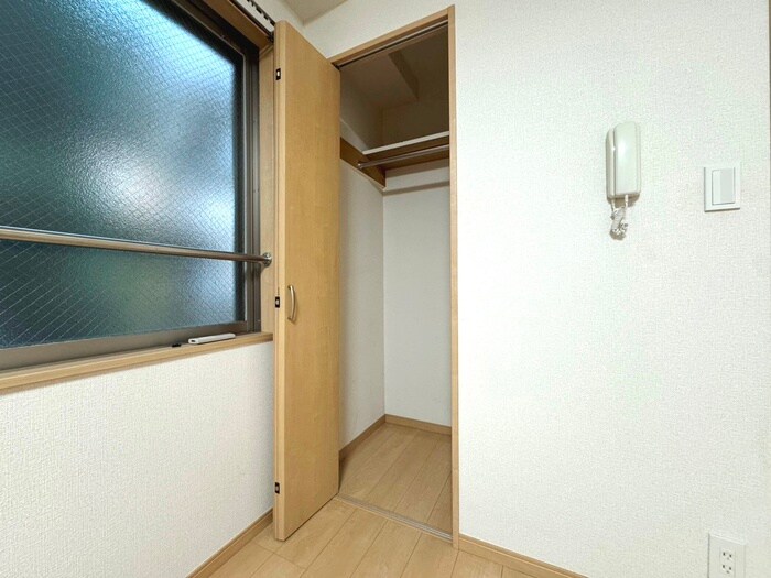 物件内観写真9　(収納)