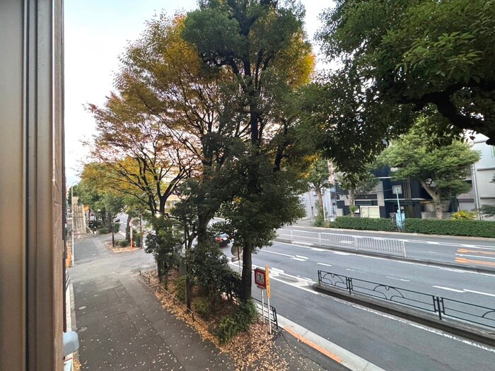 物件内観写真20　(室内からの展望)