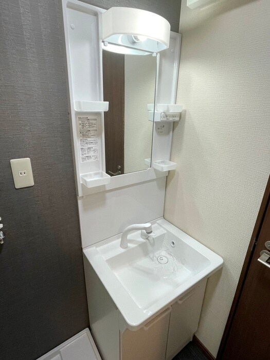 物件内観写真14　(洗面)