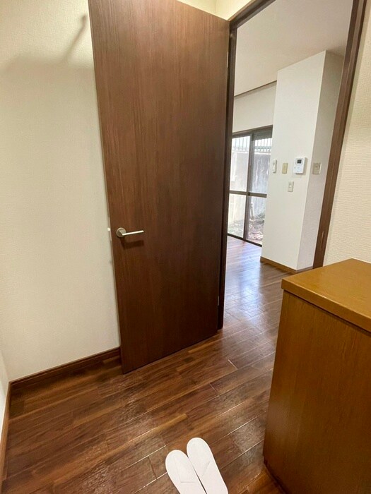 物件内観写真19　(廊下)