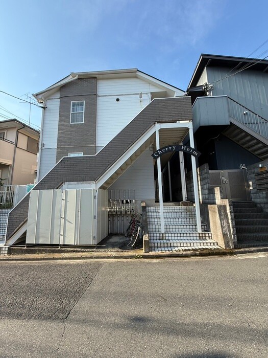 物件外観写真1　(外観写真)