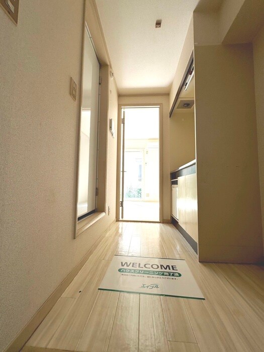 物件内観写真20　(廊下)