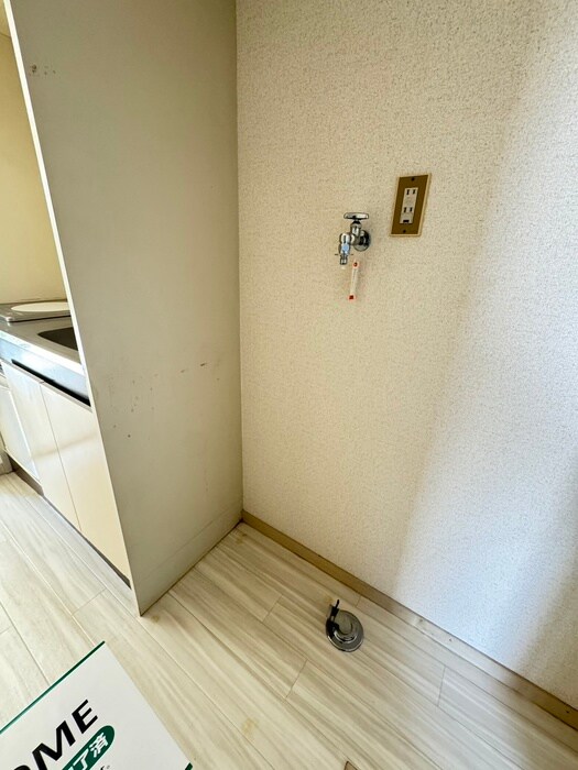 物件内観写真22　(洗濯機置場)