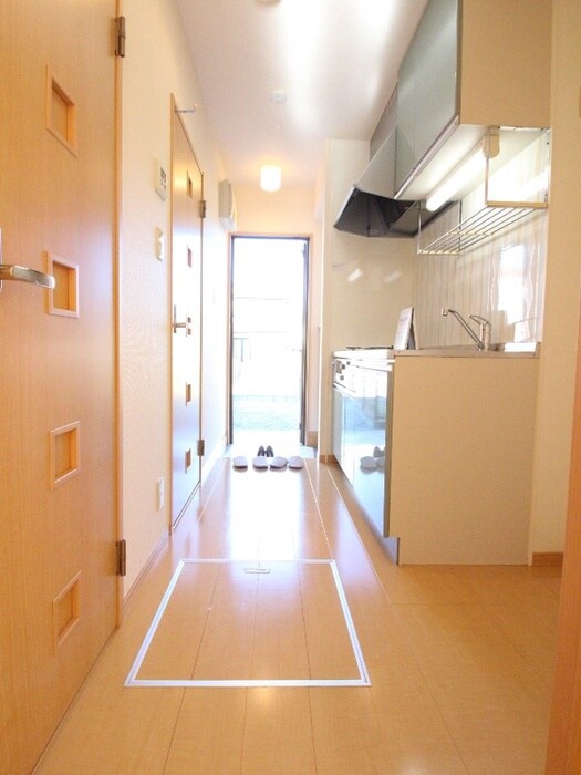 物件内観写真19　(廊下)