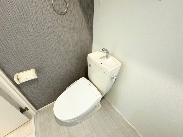 物件内観写真10　(トイレ)