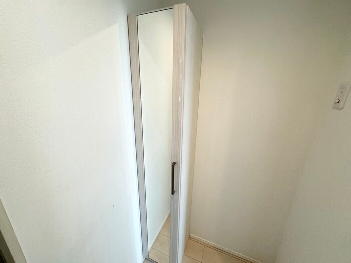 物件内観写真15　(靴箱)