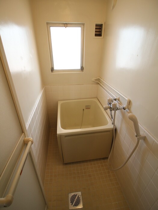 物件内観写真11　(バス／シャワールーム等)