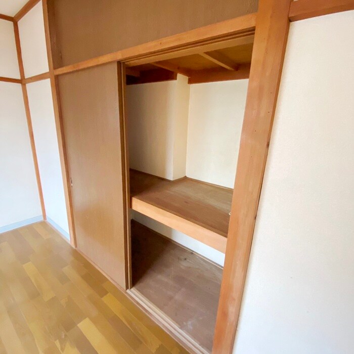 物件内観写真8　(収納)