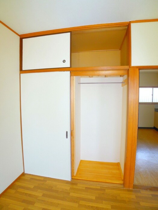 シュロスＴＹの収納