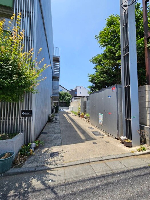 物件外観写真3　(周辺環境)