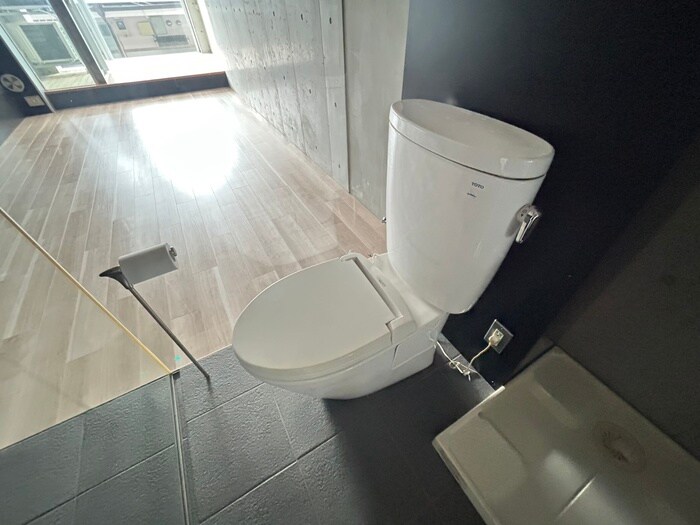 物件内観写真15　(トイレ)