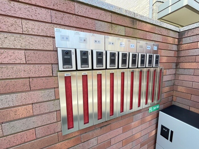 物件外観写真4　(建物設備)