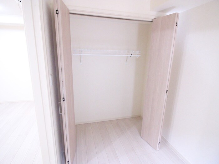 物件内観写真16　(収納)