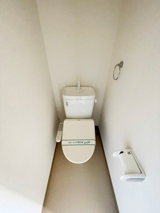 物件内観写真13　(トイレ)