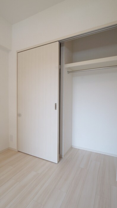 物件内観写真15　(収納)