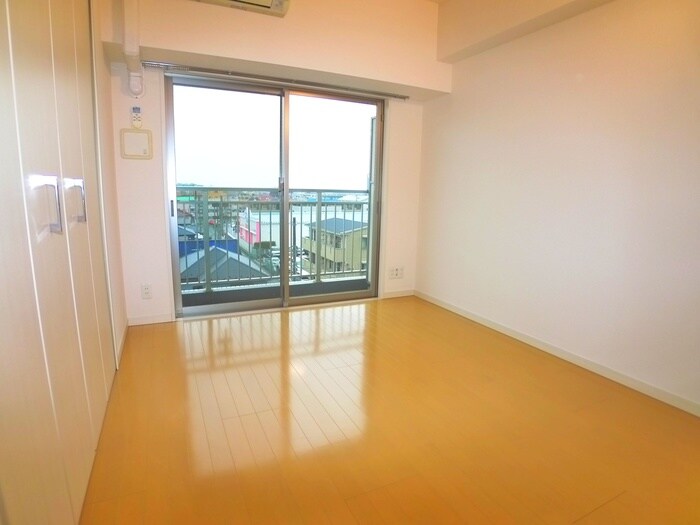 物件内観写真5　(居室)