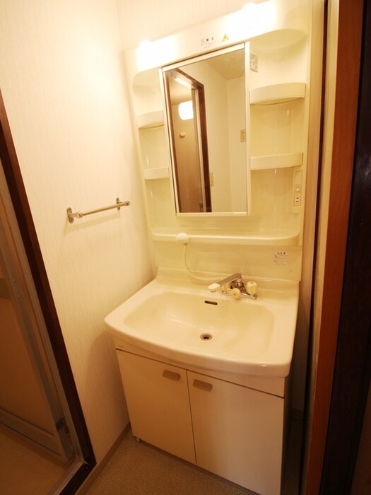 物件内観写真12　(洗面)