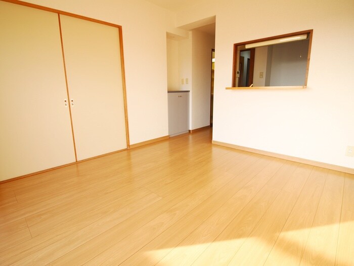 物件内観写真16　(居室)