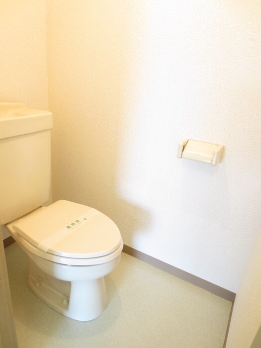 物件内観写真11　(トイレ)