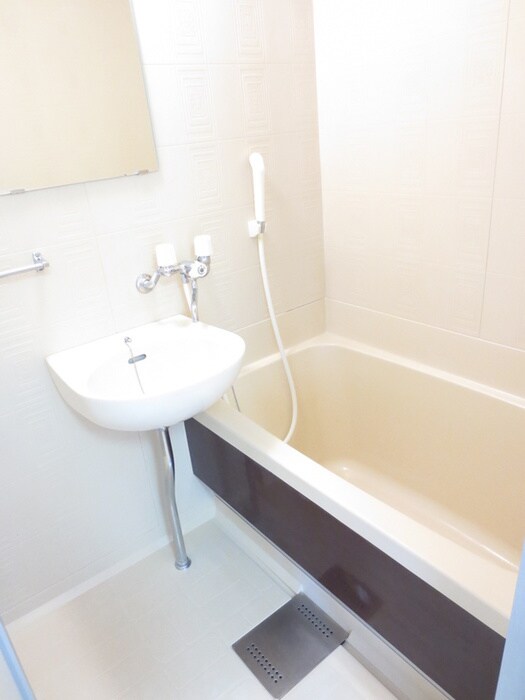 物件内観写真12　(バス／シャワールーム等)