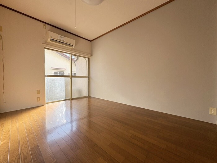 物件内観写真17　(居室)